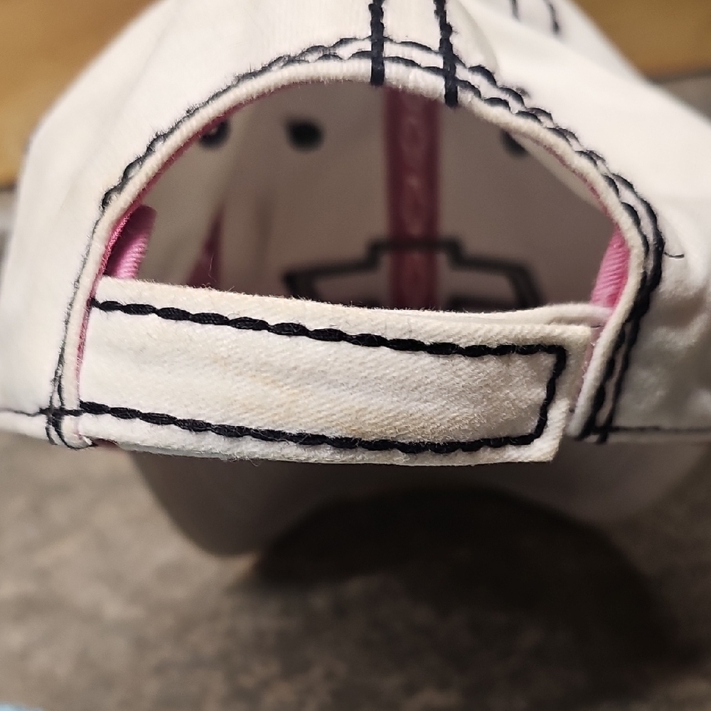 Chevrolet Logo Cap with Pink Accents - Picture 6 of 6